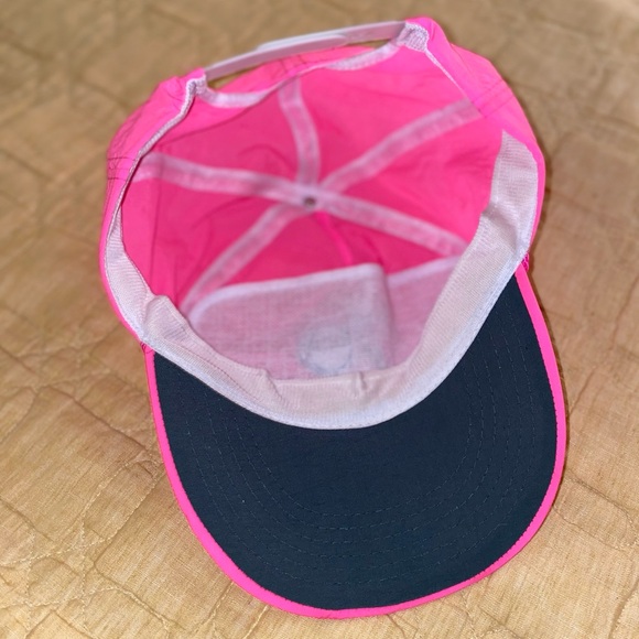 Vintage Nylon Snapback Hat Energizer Bunny 90's Neon Hot Pink Cap Hat - Picture 3 of 6